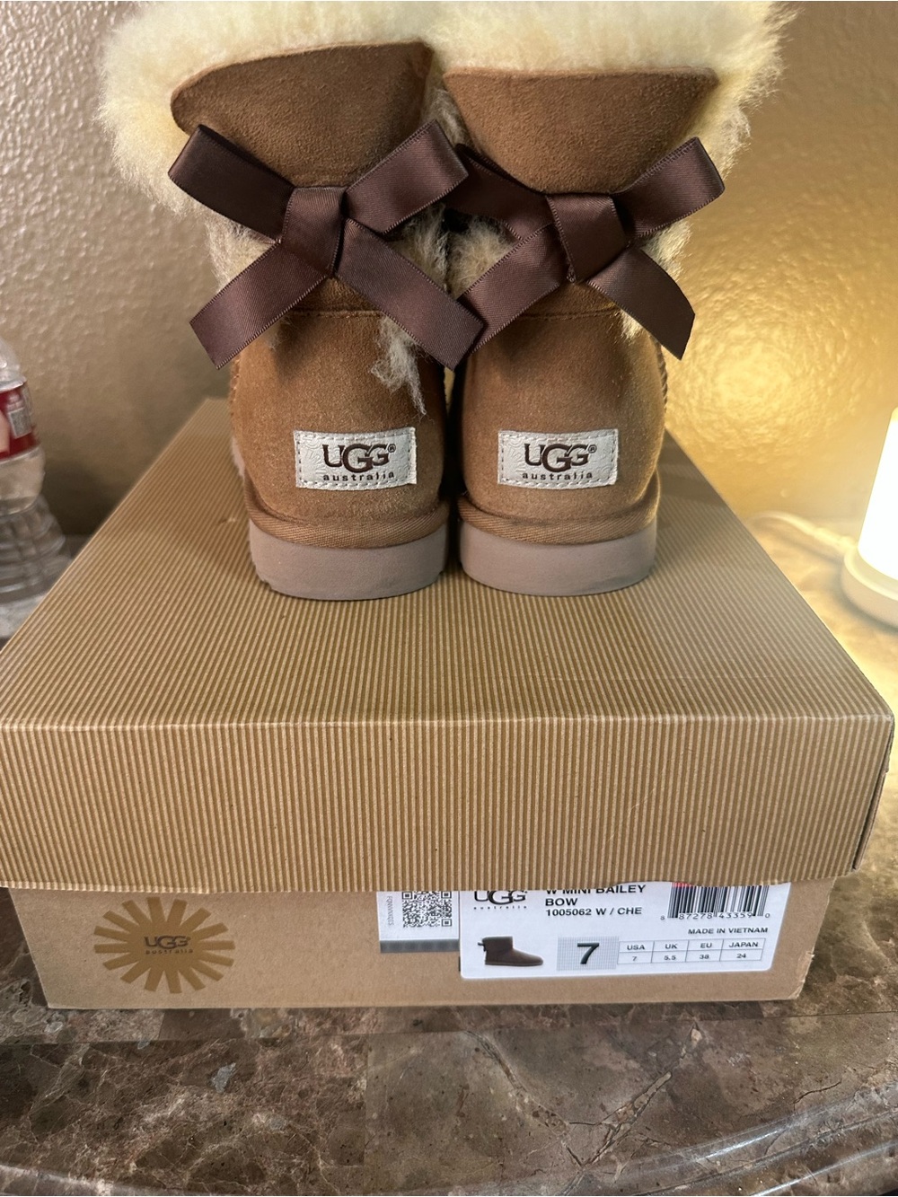 Women UGG Chestnut Mini Bailey Bow Ankle Boots - Chestnut